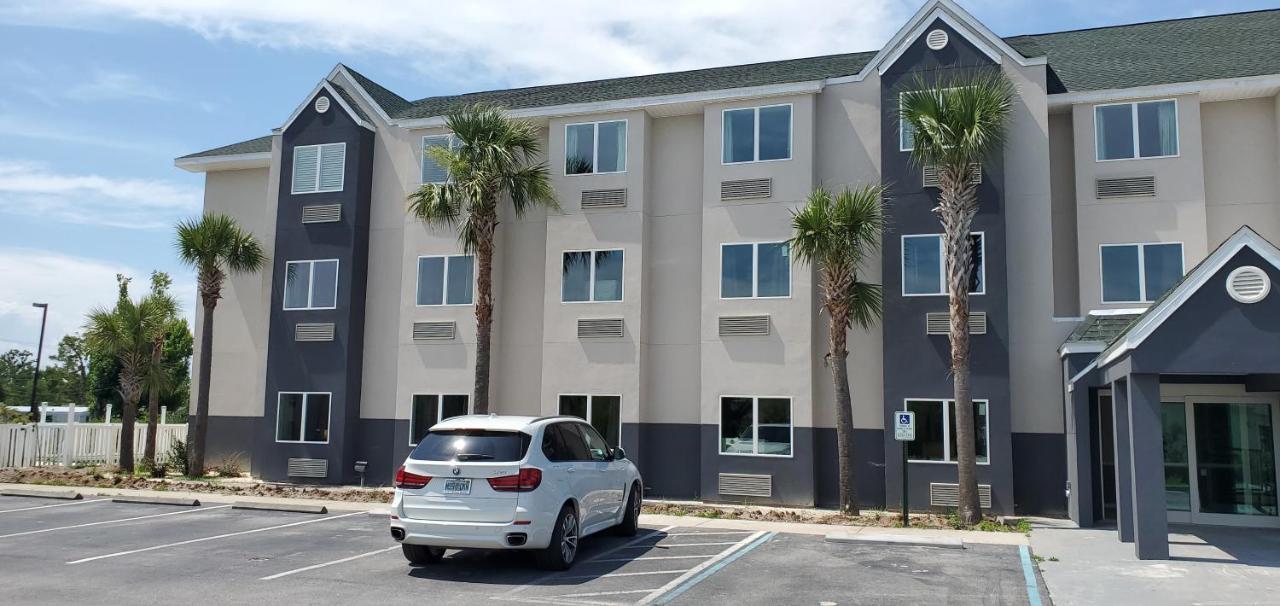 Microtel Inn & Suites By Wyndham Panama City Bagian luar foto